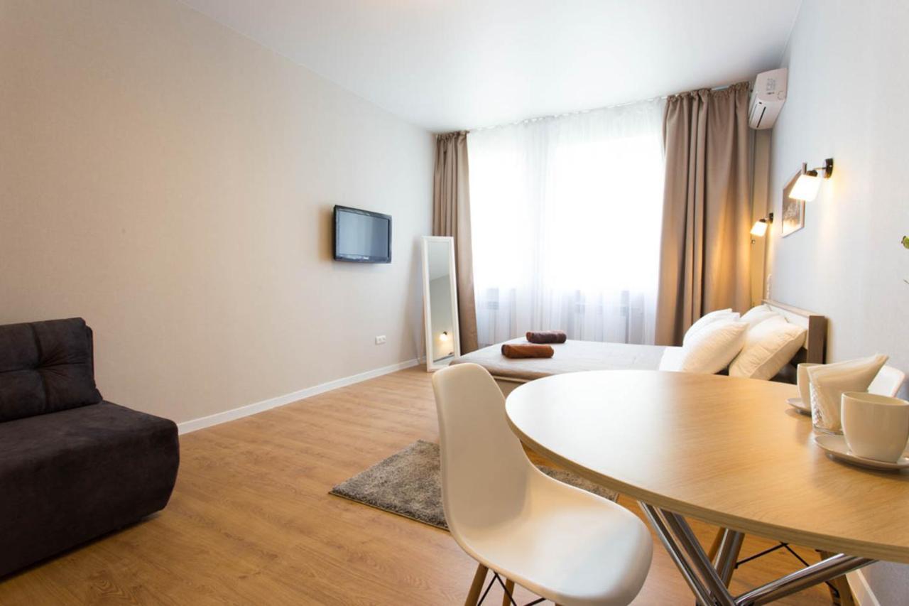 Modern Studio Beside Metro Yaroslava Mudroho, Universytet - Chernyshevska Str 95-7 哈尔科夫 外观 照片