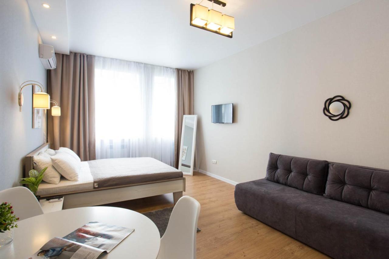 Modern Studio Beside Metro Yaroslava Mudroho, Universytet - Chernyshevska Str 95-7 哈尔科夫 外观 照片
