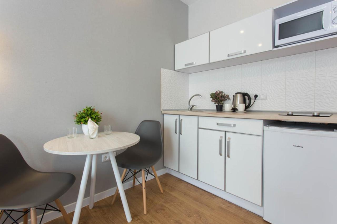 Modern Studio Beside Metro Yaroslava Mudroho, Universytet - Chernyshevska Str 95-7 哈尔科夫 外观 照片