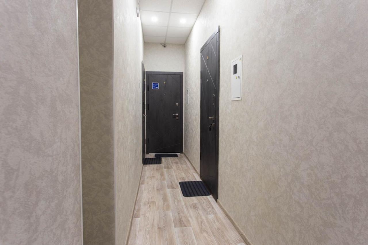 Modern Studio Beside Metro Yaroslava Mudroho, Universytet - Chernyshevska Str 95-7 哈尔科夫 外观 照片