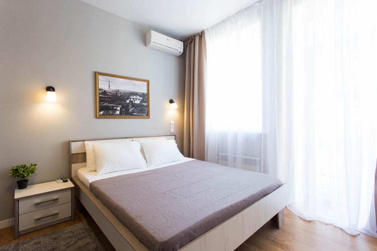 Modern Studio Beside Metro Yaroslava Mudroho, Universytet - Chernyshevska Str 95-7 哈尔科夫 外观 照片