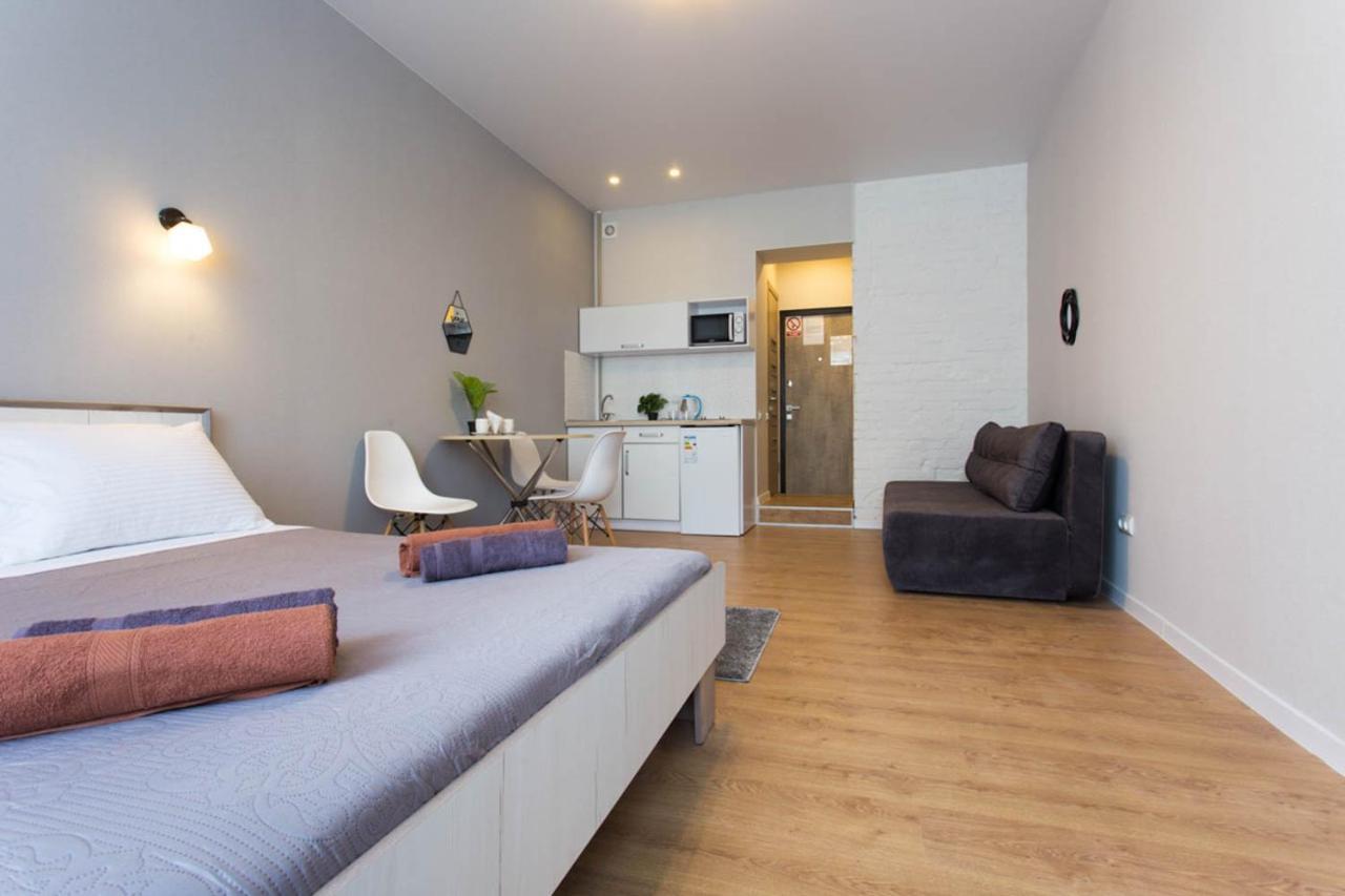 Modern Studio Beside Metro Yaroslava Mudroho, Universytet - Chernyshevska Str 95-7 哈尔科夫 外观 照片